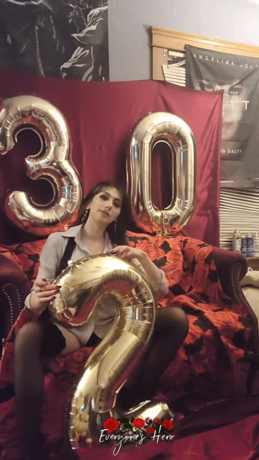 Behind the Scenes  RileyFae 2<br />(7 Videos available)