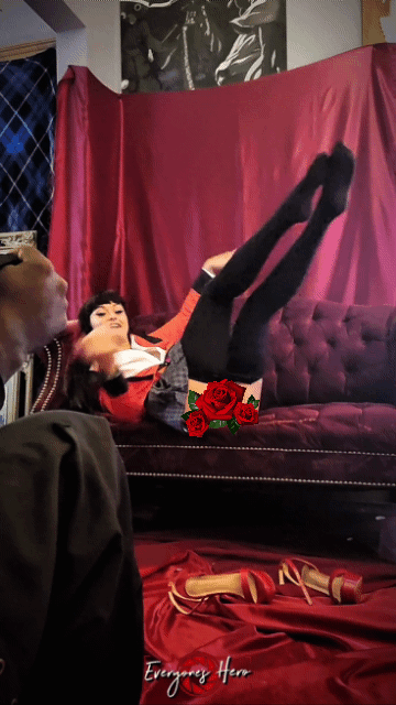 Behind the Scenes Lil Mizz Unique 4<br />(14 Videos available)