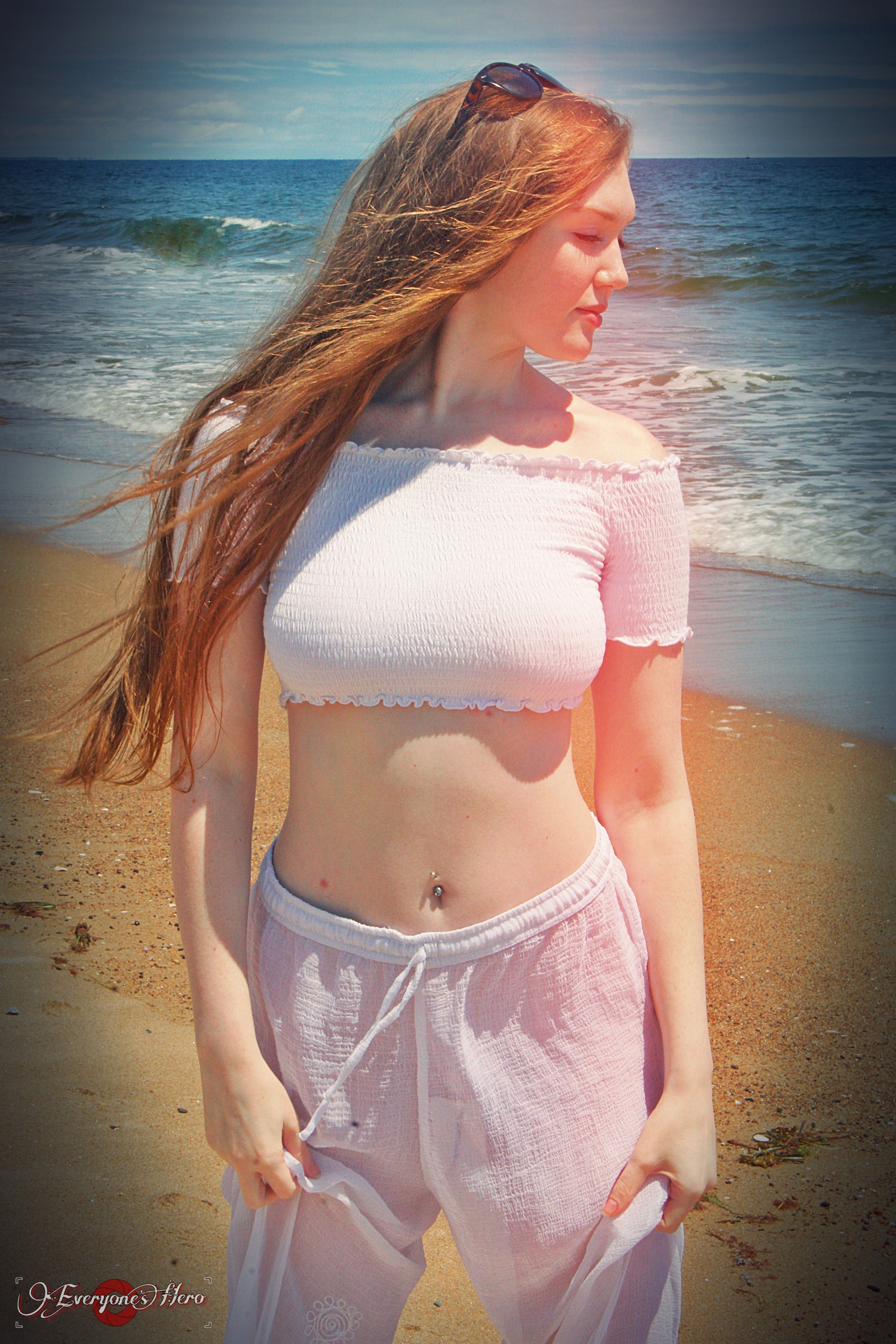 Stranded <br />(76 Photos available)
