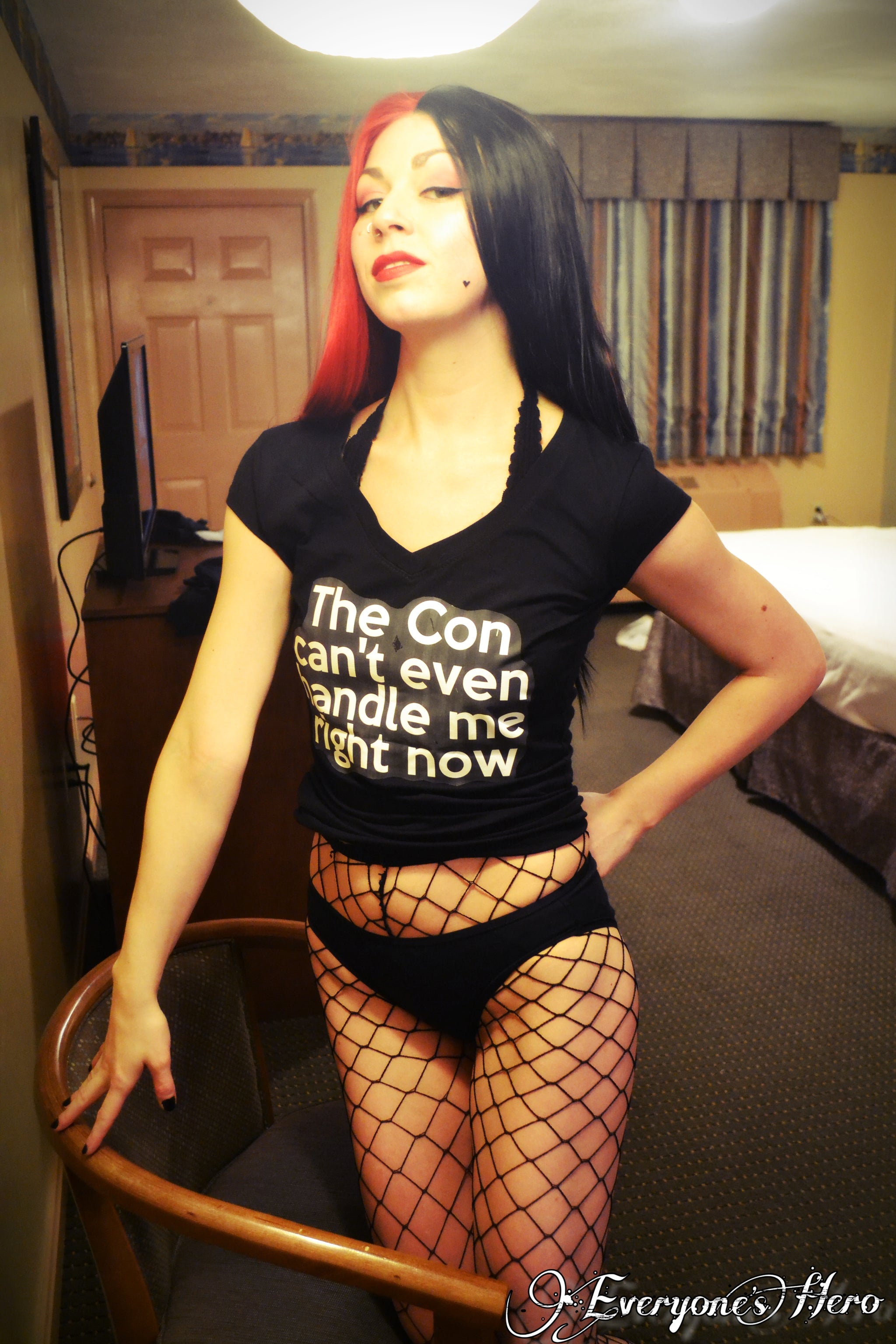 Can't Handle<br />(16 photos available)