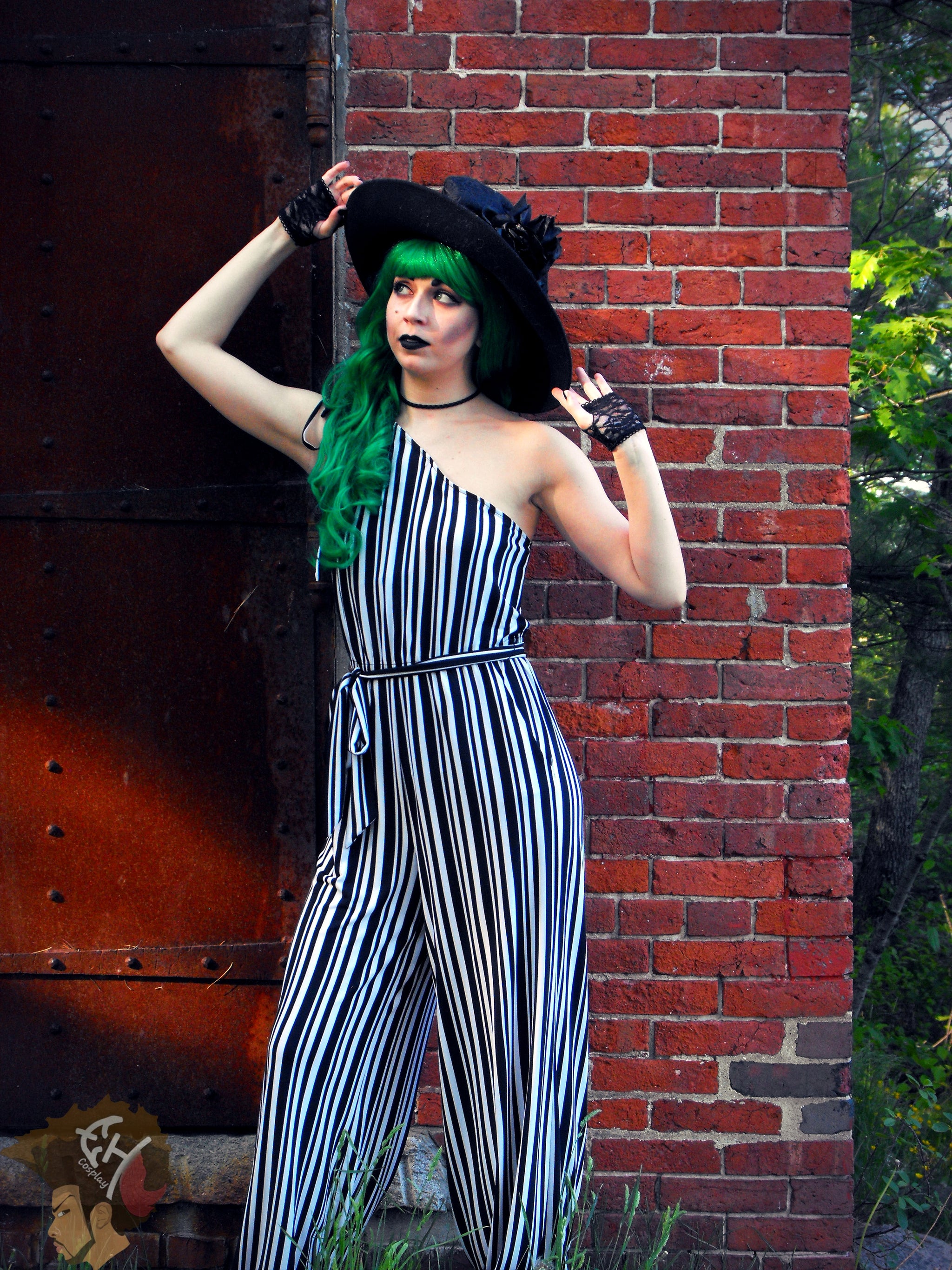 Fashonista <br />(3 sets available)