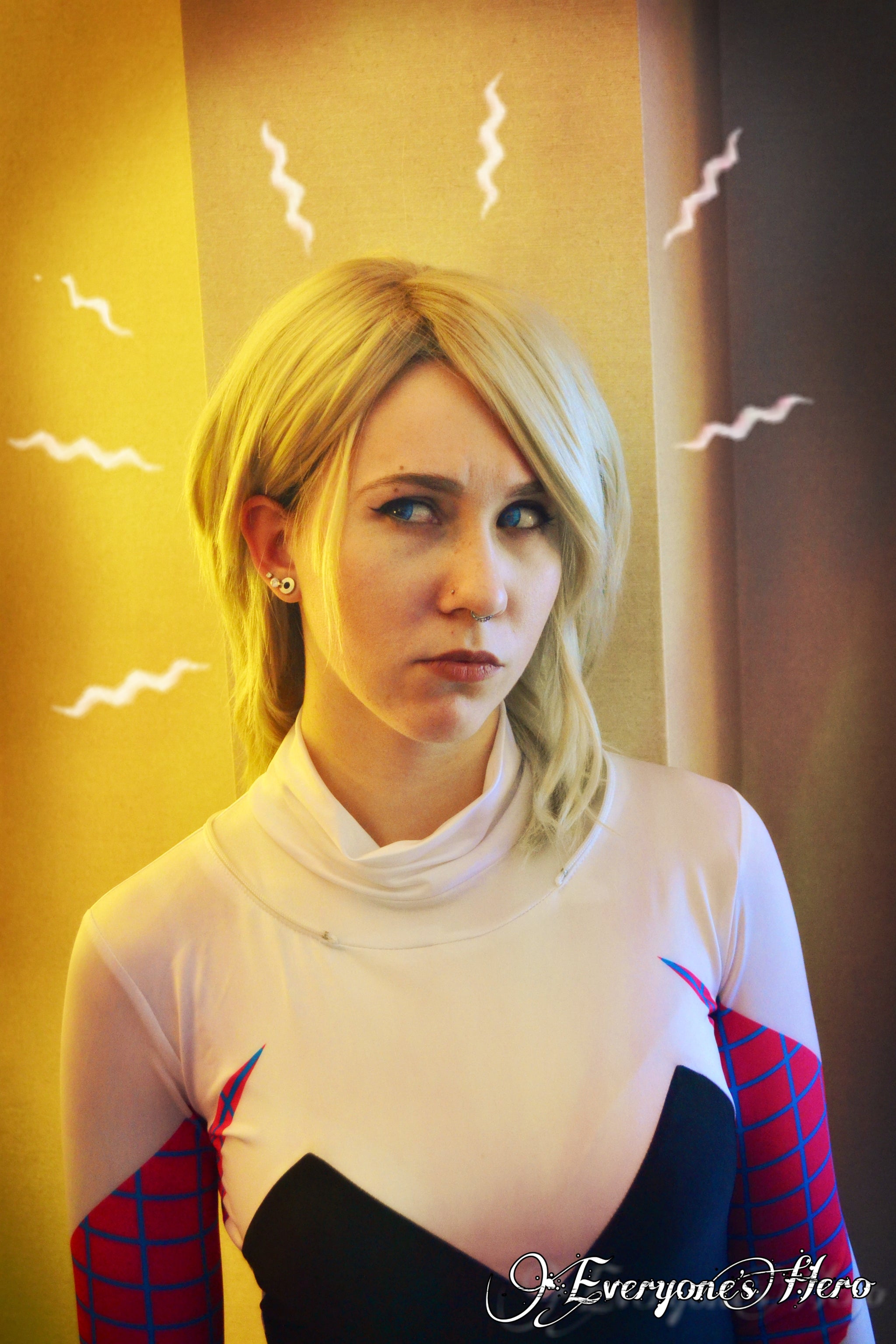SpiderGwen<br />(60 Photos)