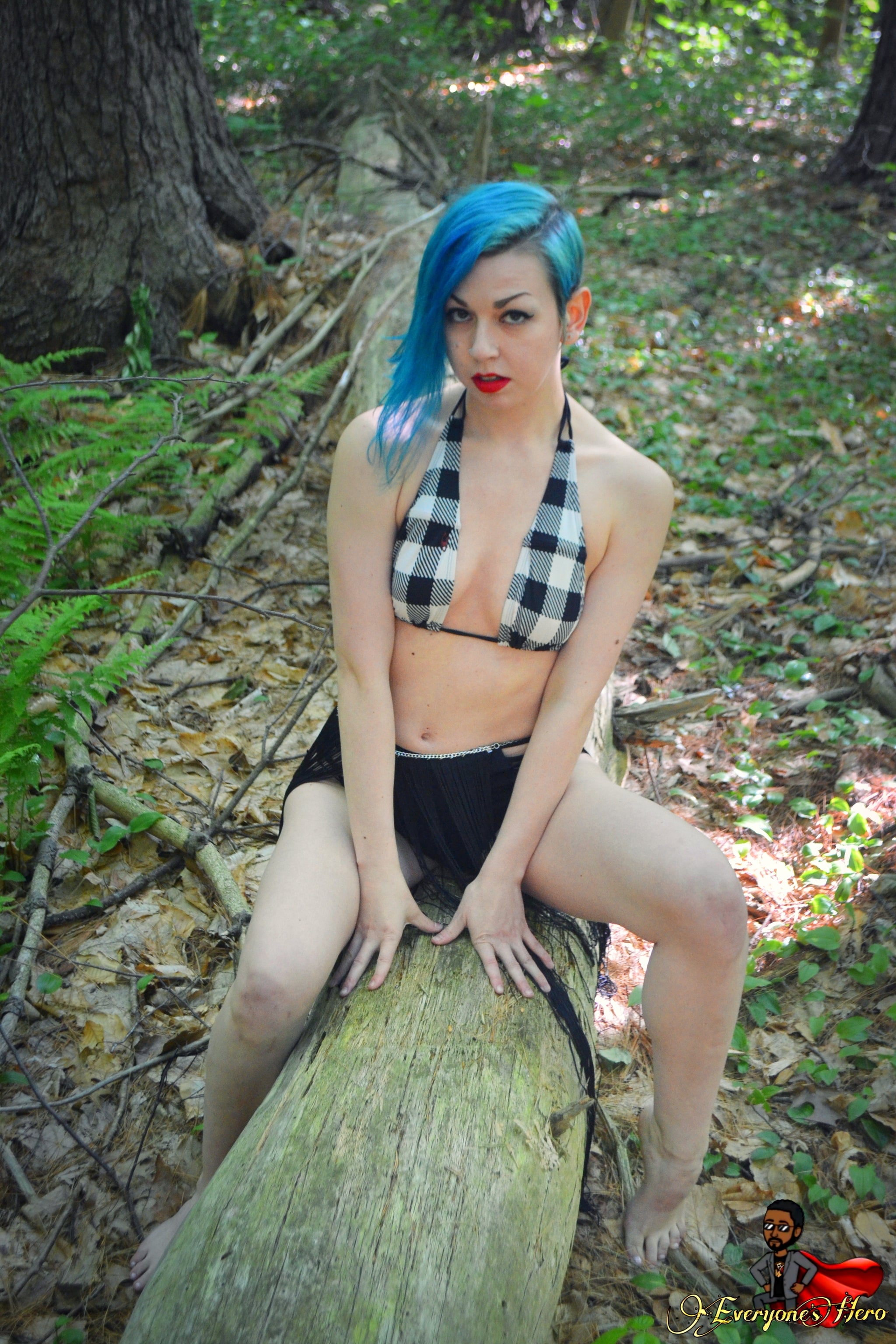 Red Lips Never Lie<br />(2 Sets available)